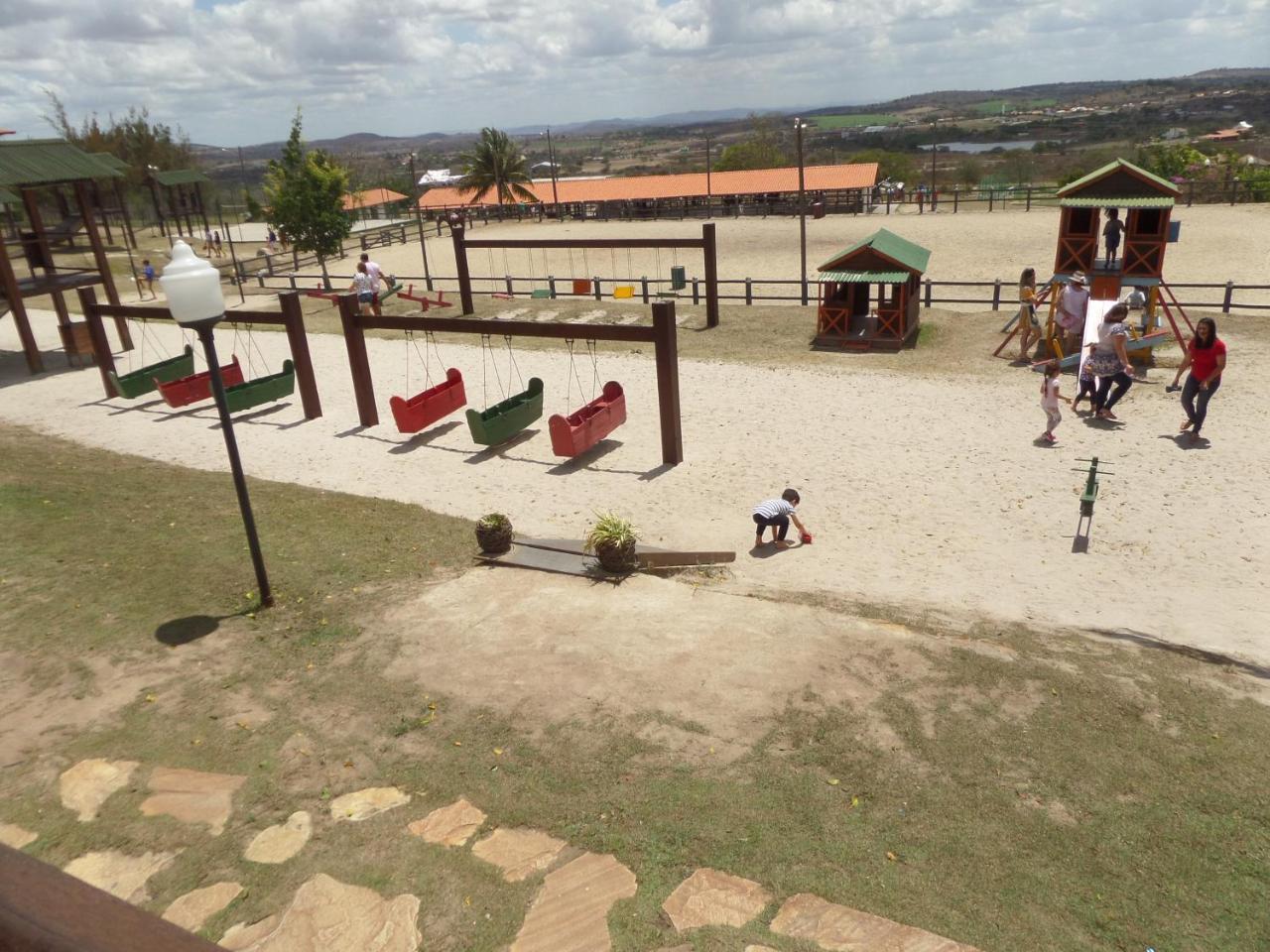 Flat Fazenda Monte Castelo - Netflix -Internet- Ao lado da Piscina do Hotel Gravatá Exterior foto