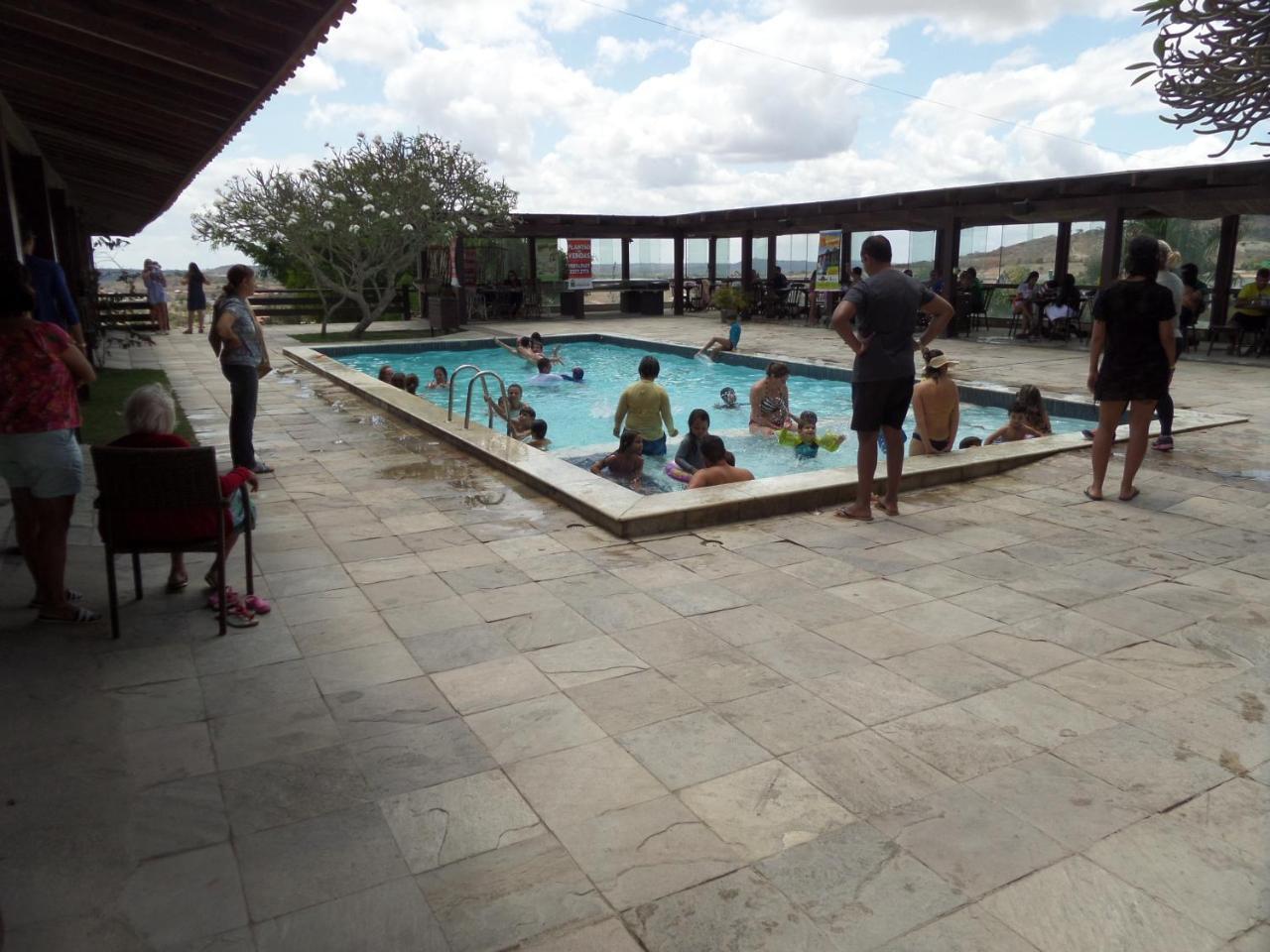 Flat Fazenda Monte Castelo - Netflix -Internet- Ao lado da Piscina do Hotel Gravatá Exterior foto
